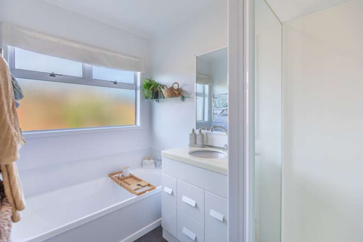 1 Blundell Avenue Waipukurau and Surrounds_16