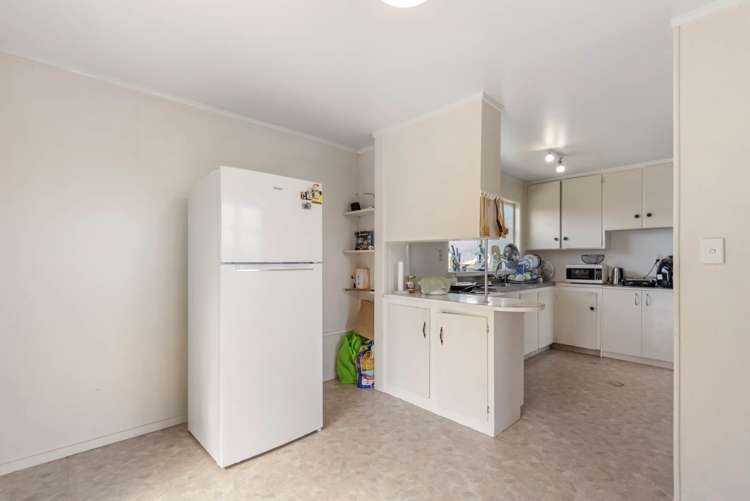 69 Priestley Drive Bucklands Beach_8