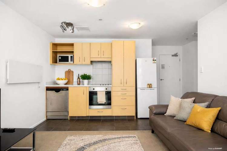 1404/1 Parliament Street City Centre_7