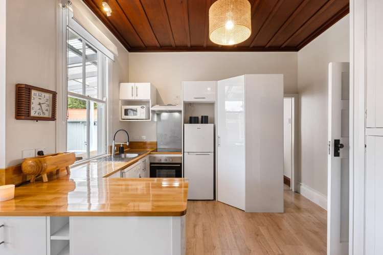 187 Crawford Road Kaiti_8