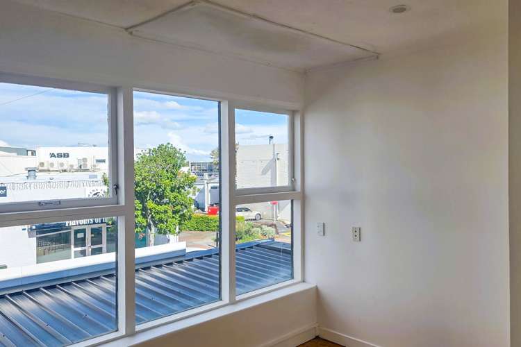 Level 1/28 Broadway Papakura_11