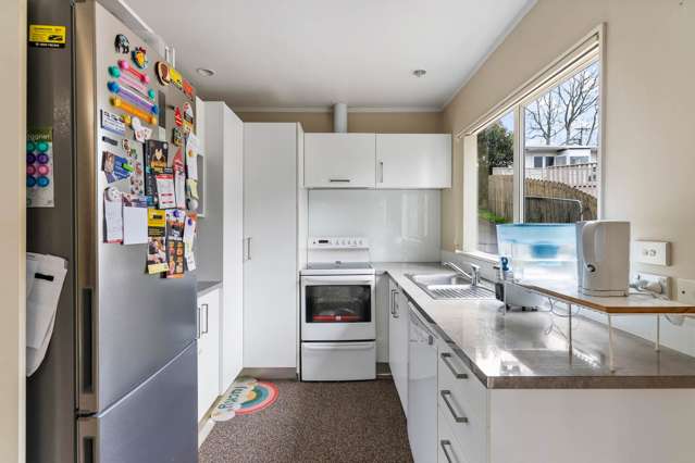2/39 Lancaster Road Beach Haven_4