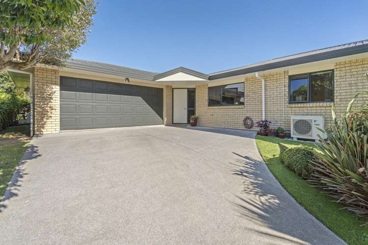 6 Ash Place Whalers Gate_1