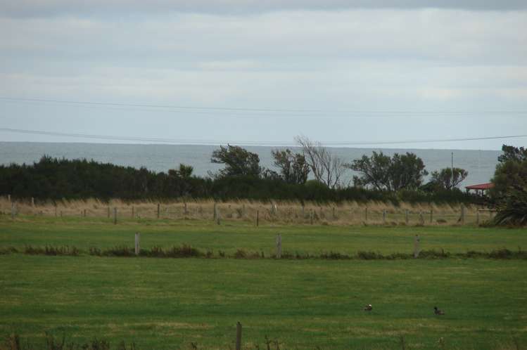 21 Drury Street West Colac Bay_13