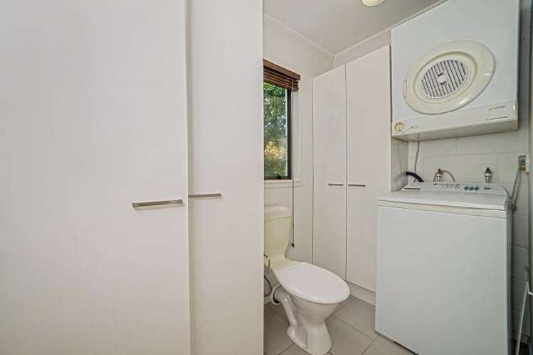 2/33 Monteith Crescent Remuera_12