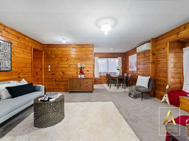 1/9 Te Kanawa Crescent Henderson_20