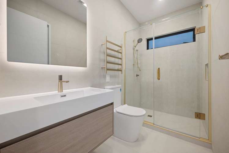 49 Awa Uru Road Orewa_7