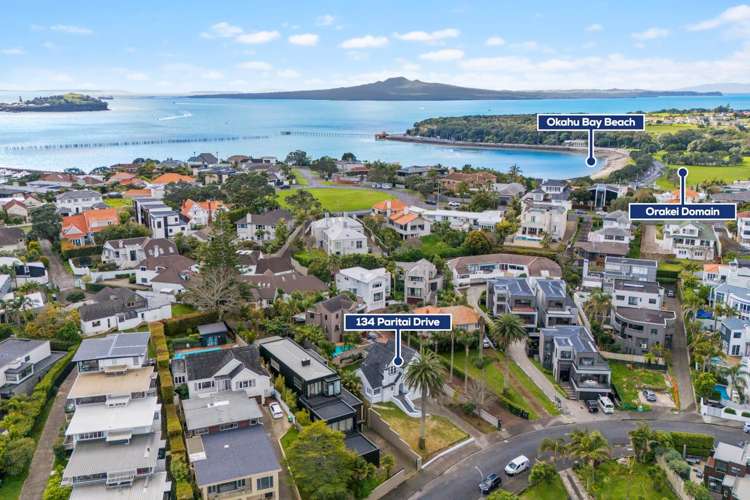 134 Paritai Drive Orakei_20