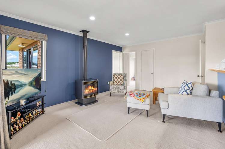13 Hulme Place Owhata_4