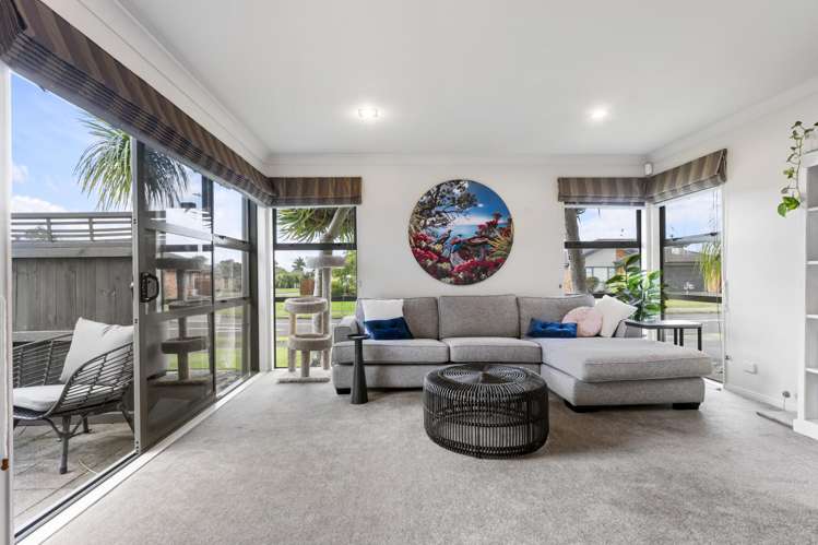 1 Bellshill Close Wattle Downs_9