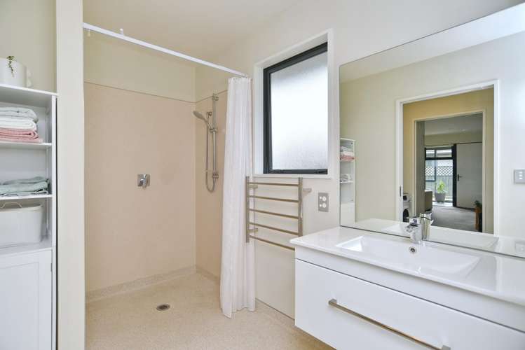 1/36 Reginald Street Burwood_15