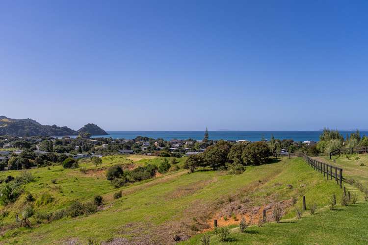 26 Huarere Rise Whangapoua_23