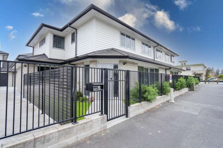 6/143 Knighton Road_0