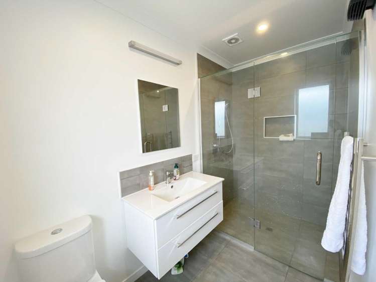 2 Erling Ziesler Lane Wigram_12