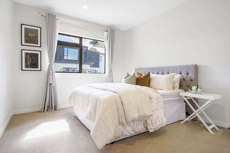 17 Aileron Rise Dairy Flat_32