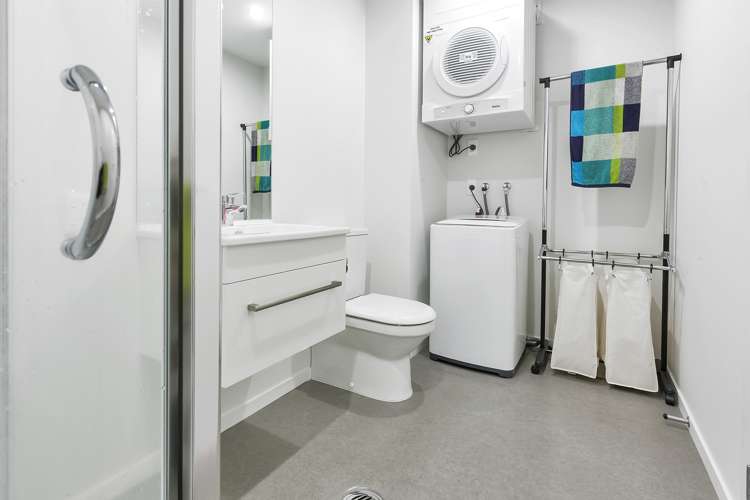 1110/20 Mccrae Way New Lynn_18