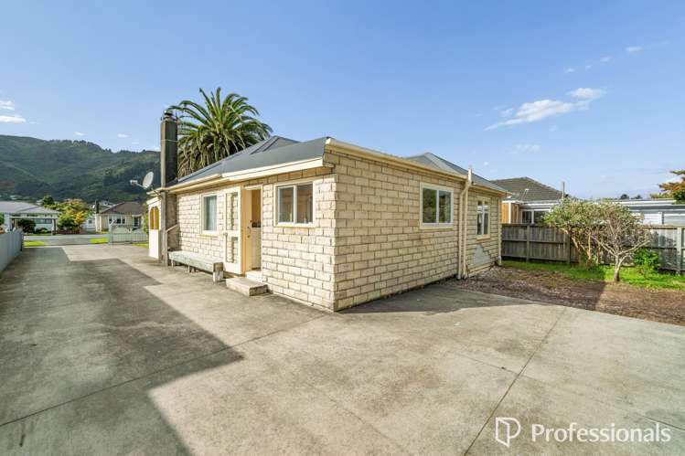 33 Wellington Road Wainuiomata_24