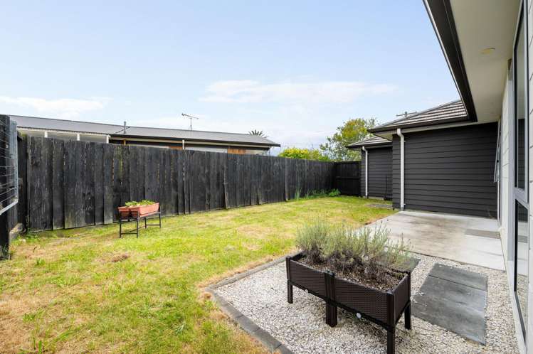 2/7 Rutherford Street Chedworth_8