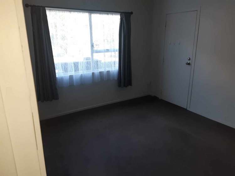 10 Highlight Parade Te Atatu South_4