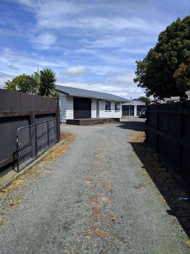 8A Grey Street, Levin