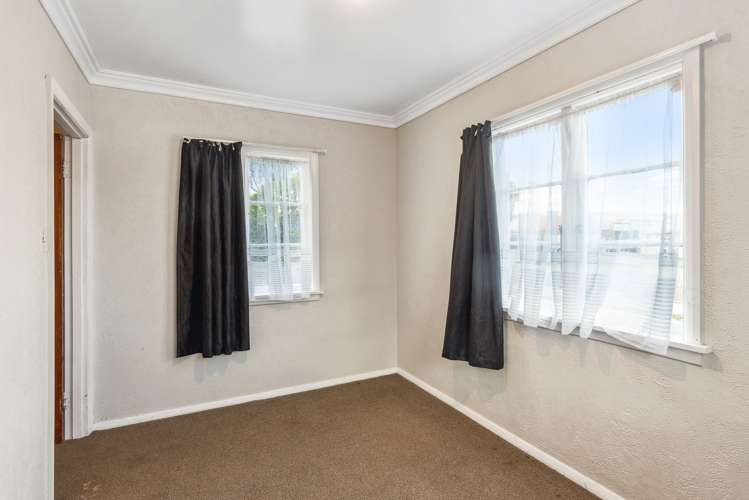 12 Hokio Beach Road Levin_12