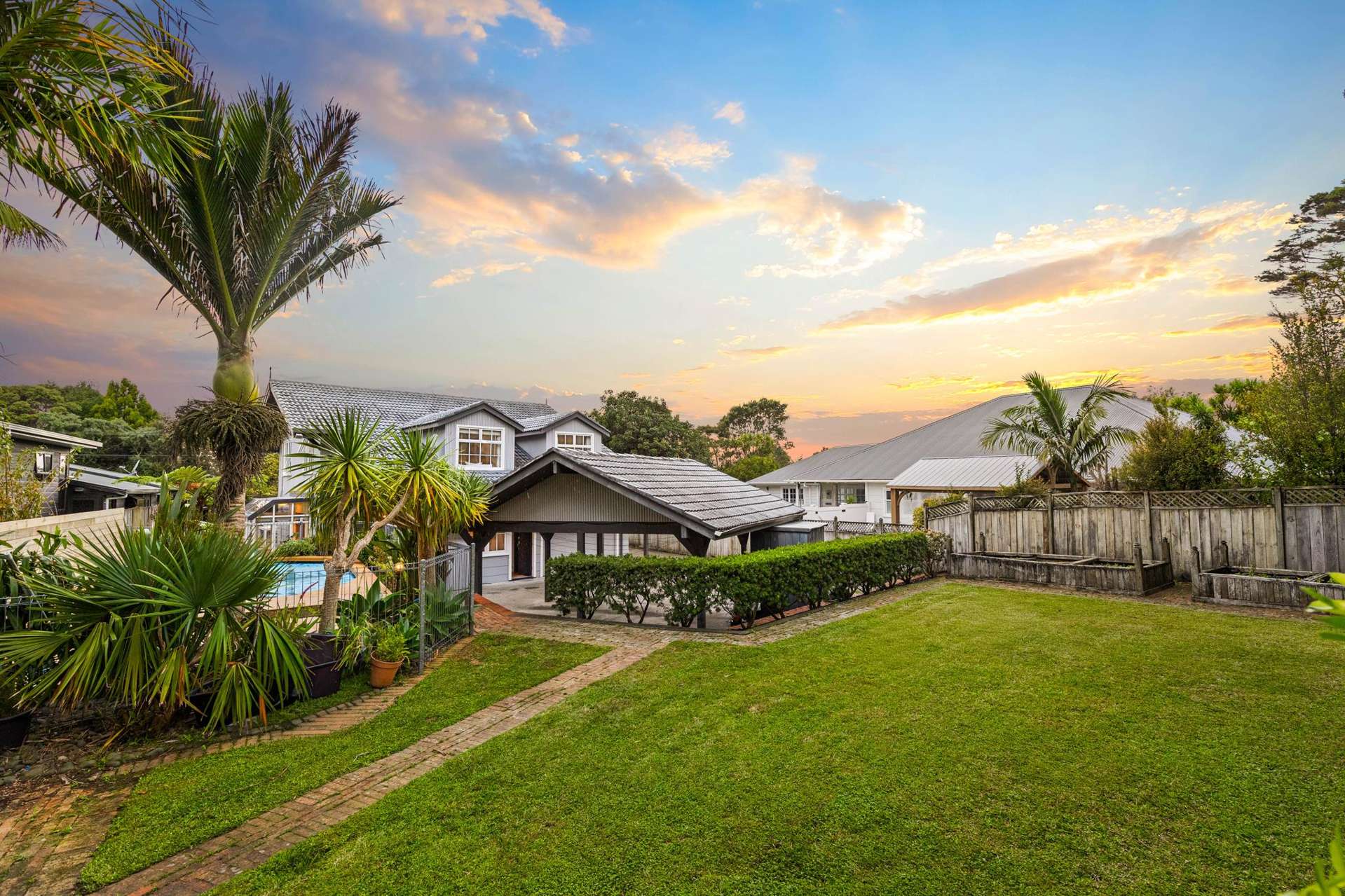 16 Awhiorangi Promenade Swanson_0