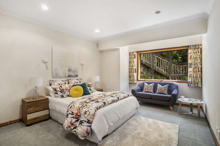 37 Park Road Titirangi_14