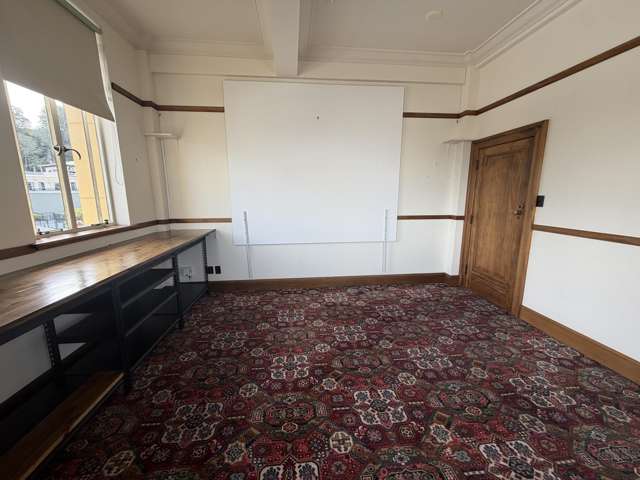 Office 15/1 Shakespeare Road Napier South_2
