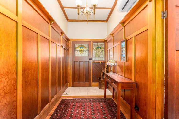 77 Totara Crescent Woburn_18