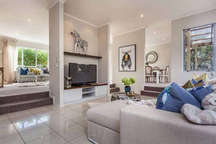 15 Seresin Crescent Flat Bush_8