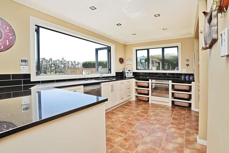 156 Otatara Road New River Ferry_10