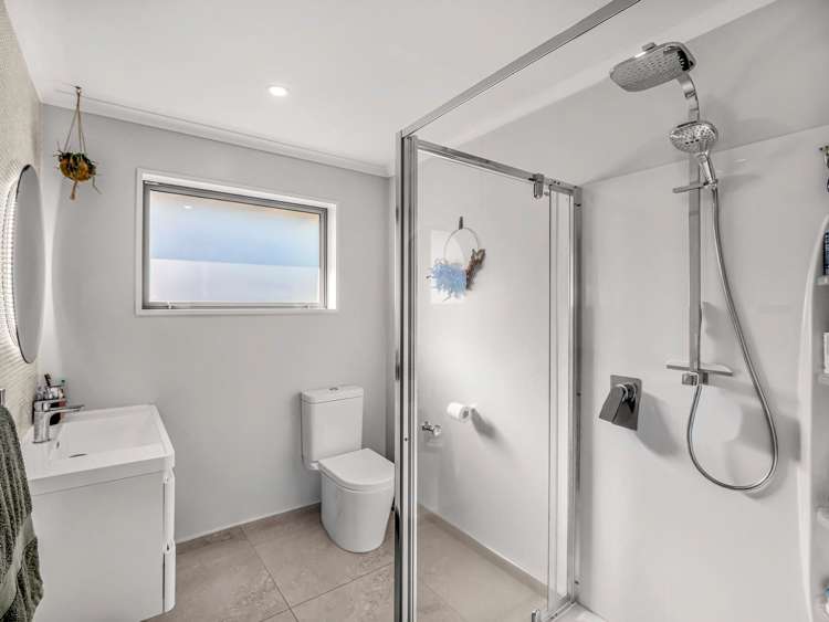 6 Dunlops Road Marshland_19
