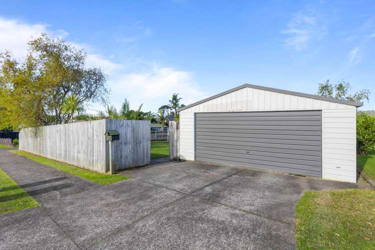 84 Glengarry Road Glen Eden_1