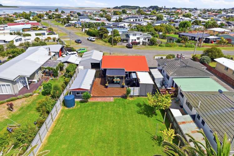 10 Andresen Street Foxton Beach_20