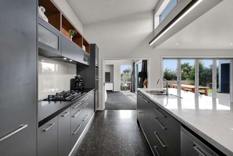 61 Karamea Street Whalers Gate_8