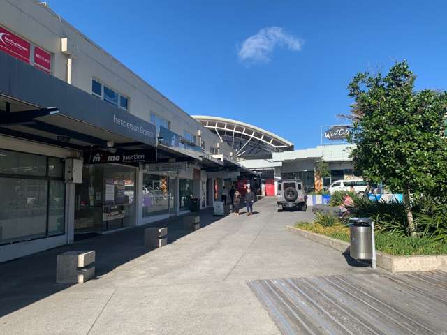 2/356 Great North Road Henderson_1