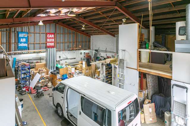 731 Queen Street Thames_4