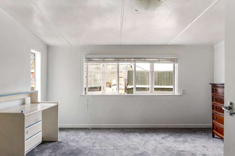 483 Palmerston Road Te Hapara_10