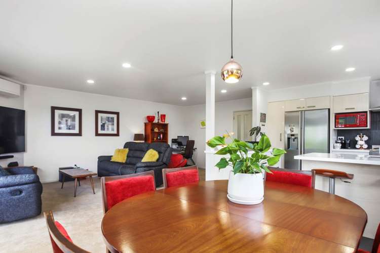 1/159 Norman Lesser Drive Saint Johns_11