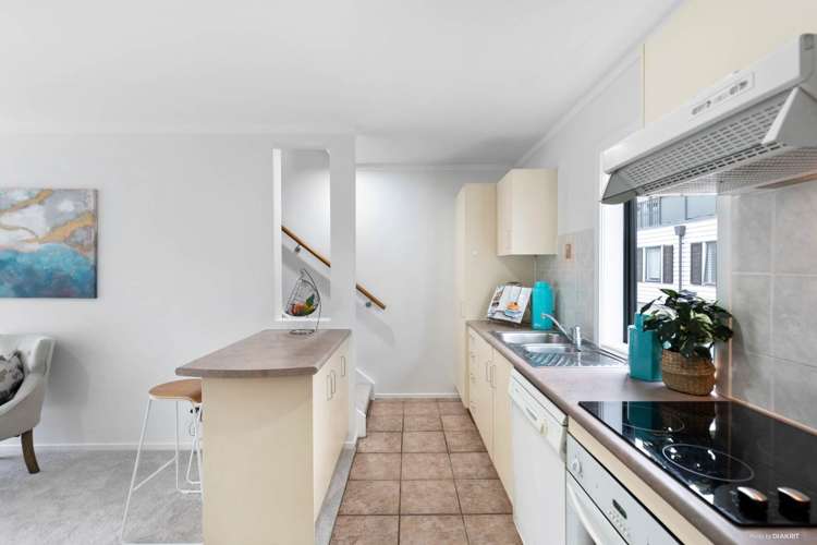 13/42 Saint Benedicts Street Eden Terrace_8