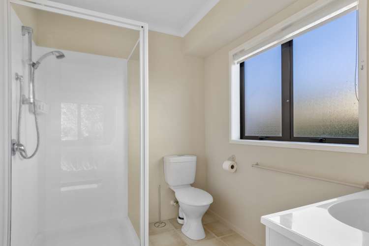 54 Village Park Drive Welcome Bay_12