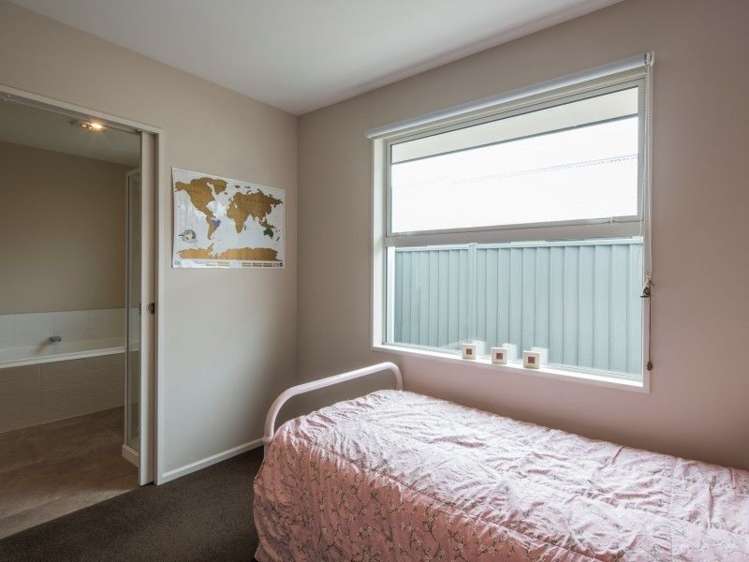 31 Banbury Terrace Lower Shotover_12