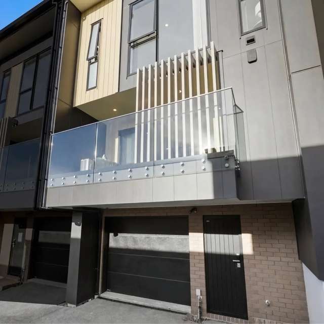 3/53 Drake Street Howick_1