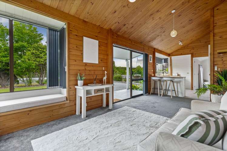 802 Waitakere Road Kumeu_15