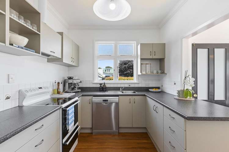 40 Tukapa Street Westown_9