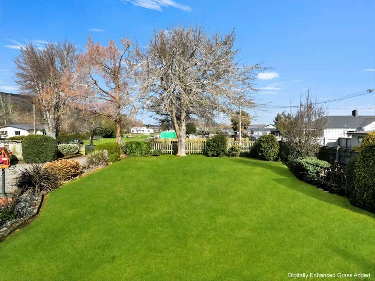 39 Newburn Street Waikaia_17