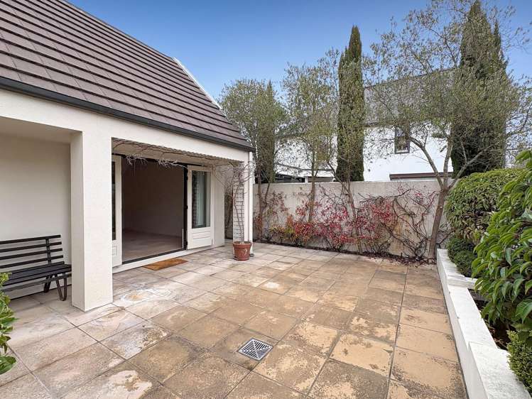 2/22 Queens Av Merivale_19