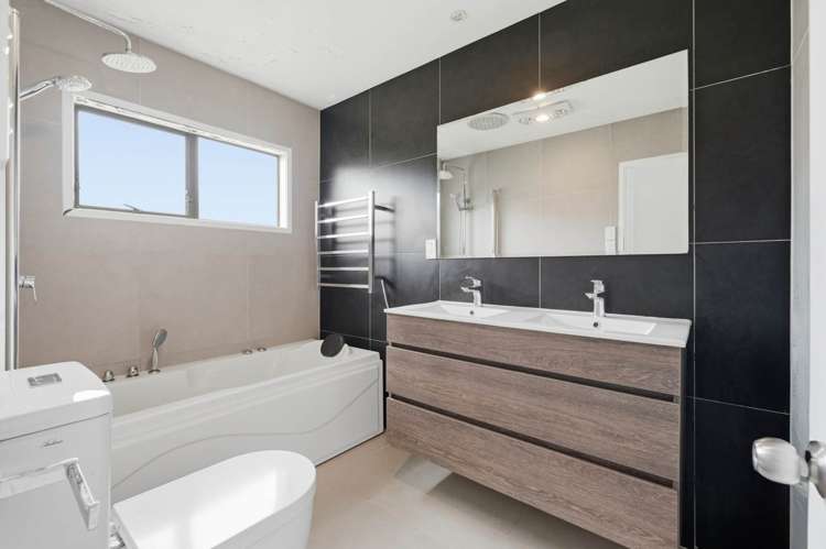 38 Oaktree Avenue Browns Bay_23