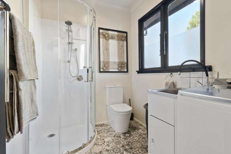 53 Victoria Street Carterton_16