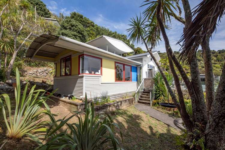 35 Piha Road Piha_18